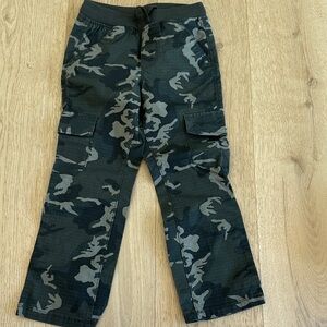 Old Navy Kids Camouflage Cargo Pants - Green and Black